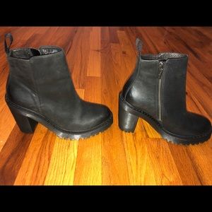 Dr. Martens Magdalena bootie size 8 US women’s